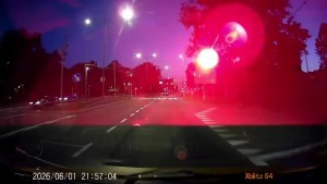 Czy system Red Light w Malborku działa poprawnie? Widzowie TVMalbork zgłaszają możliwe nieprawidłowości na skrzyżowaniu Al. Rodła z 17 Marca. Zobacz wideo