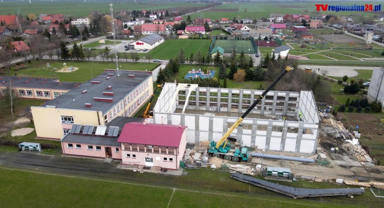 Budowa nowej hali sportowej przy Zespole Szkół i Przedszkola w Miłoradzu…