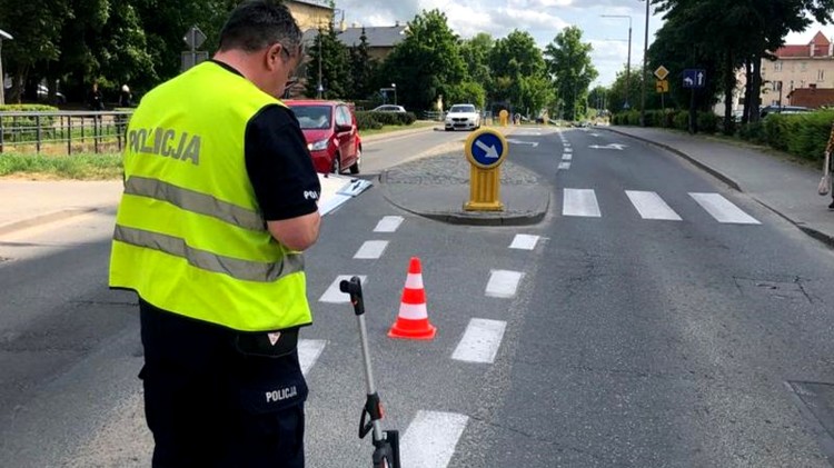 Malbork. Dwa wypadki jednego dnia – zderzenie rowerzystek i potrącenie…