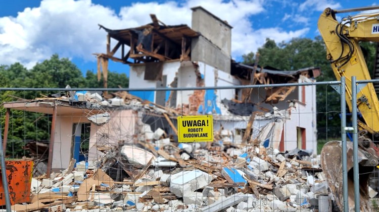 Sztutowo. Na razie jest gruzowisko, ale wkrótce powstanie Centrum Kultury…