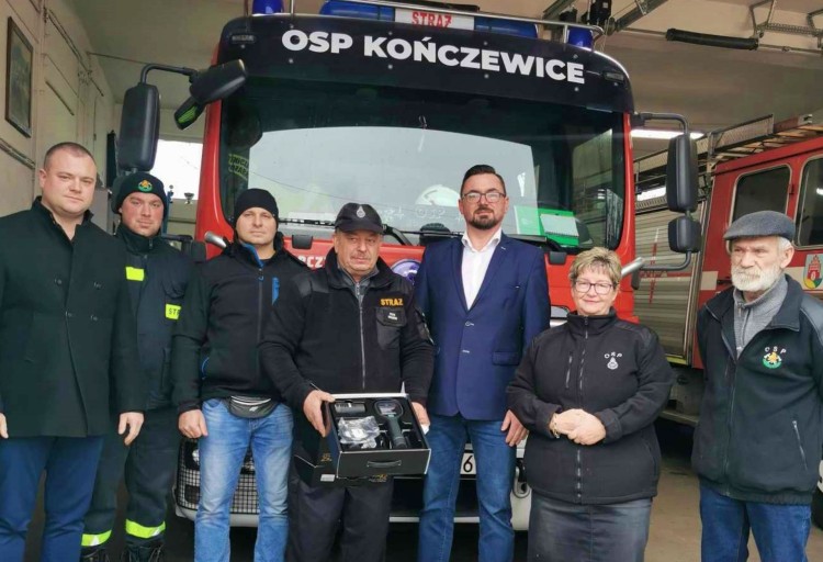 Gmina Miłoradz. Strażacy Ochotnicy z Kończewic otrzymali nowoczesną…