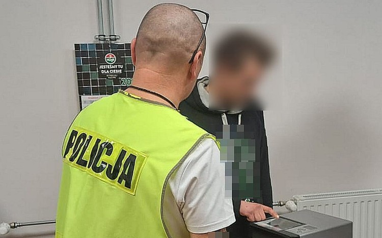 Powiat malborski. Okradli magazyn farmy fotowoltaicznej w Królewie –…