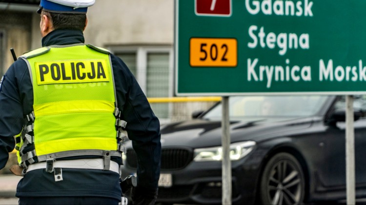 Pijani kierowcy na drogach powiatu nowodworskiego – jeden wjechał do…