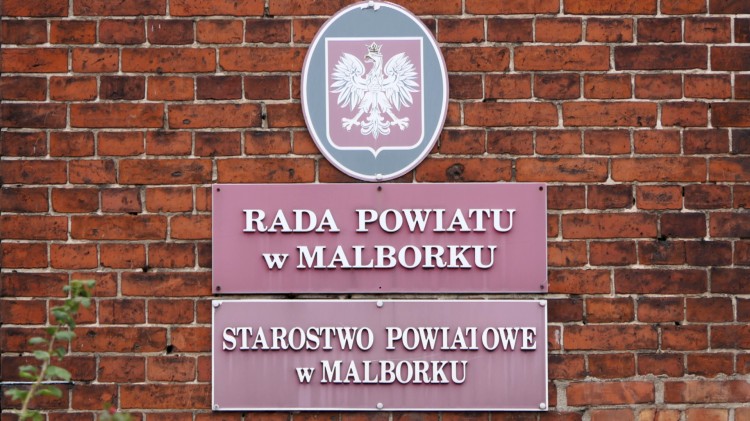 Malbork. Sesja Rady Powiatu – oglądaj na żywo.
