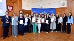 Malbork. Nagrody dla nauczycieli i dyrektorów z okazji Dnia Edukacji Narodowej.