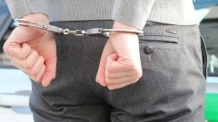 Policjanci zatrzymali 25-latka z narkotykami na terenie Sztumu.