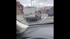 Malbork. Czy nieoznakowany samochód policyjny złamał przepisy? 
