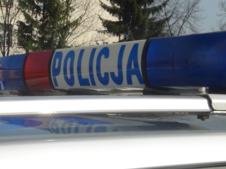 Posiadanie i hodowla marihuany, wymuszenie pierwszeństwa i zaśnięcia…