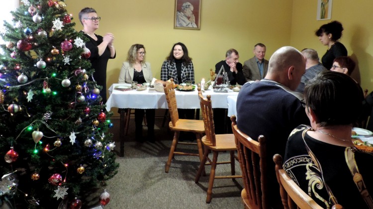 Nowy Dwór Gdański. Wigilijne spotkanie uczestników Warsztatów Terapii…