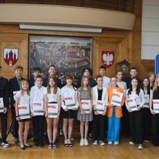 Malbork. Finaliści i laureaci konkursów nagrodzeni przez Burmistrza…