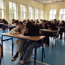 Młodzi adepci fryzjerstwa rywalizowali w CEZ ? etap szkolny Olimpiady…