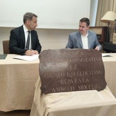 Unikatowa tablica z XVIII wieku trafiła do Muzeum Miasta Malborka - zdjęcia